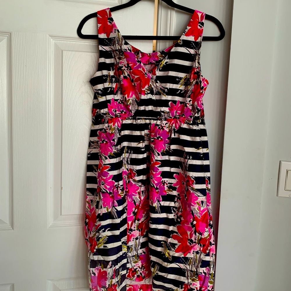 Maternity dress